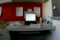 01workdesk.jpg